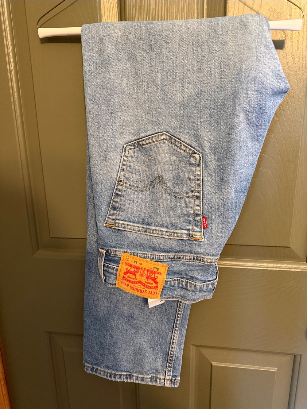Levi's Men's Light Blue Straight Leg Jeans - Classic Denim 34 x 32